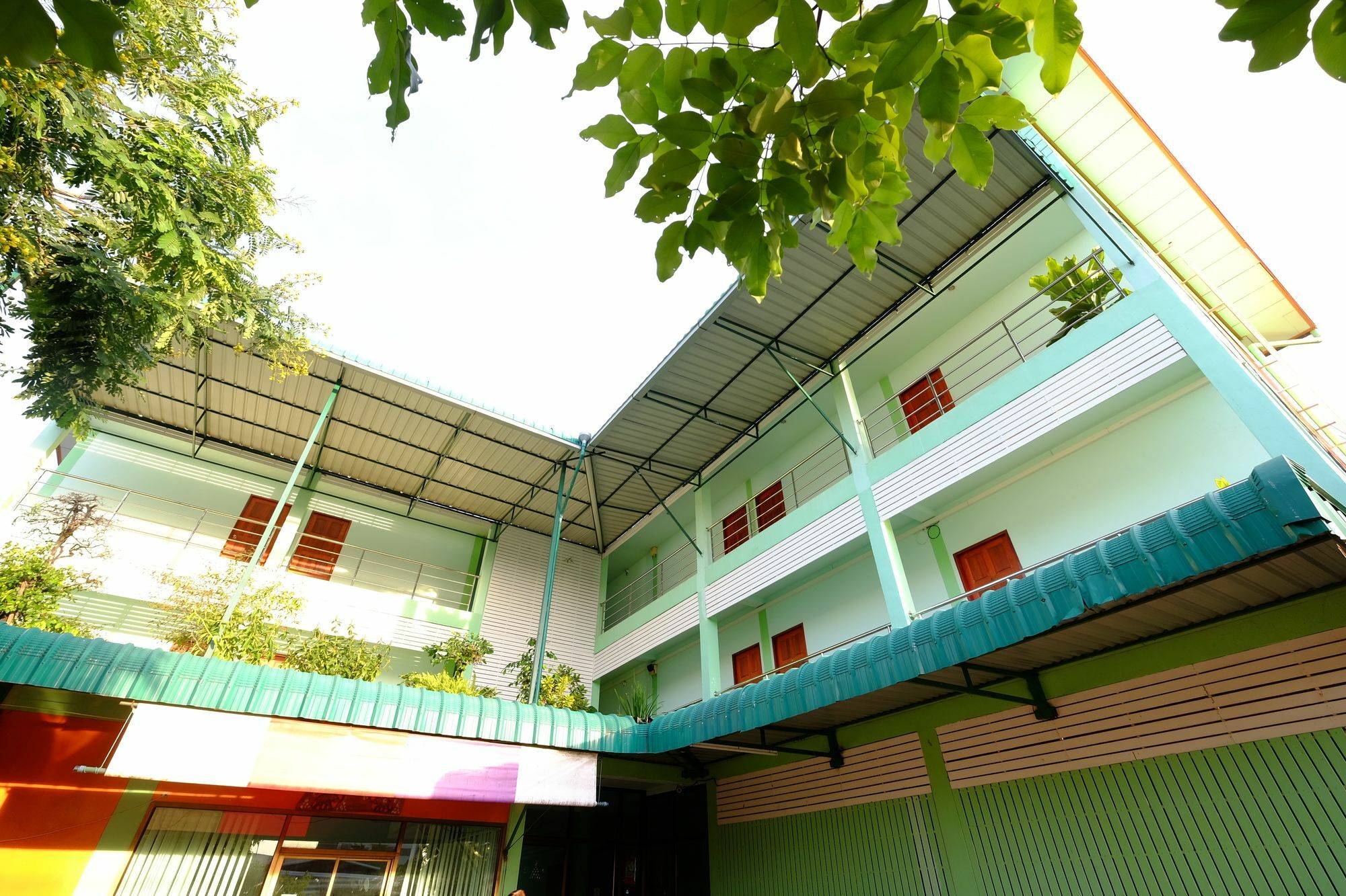 Baansetthanan Apartment Sakon Nakhon Exterior foto